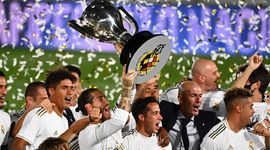 Câu lạc bộ hoàng gia Real Madrid giành chức vô địch